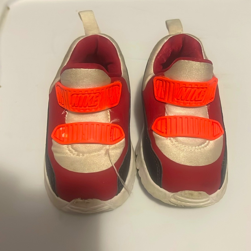 Nike Air toddler shoes